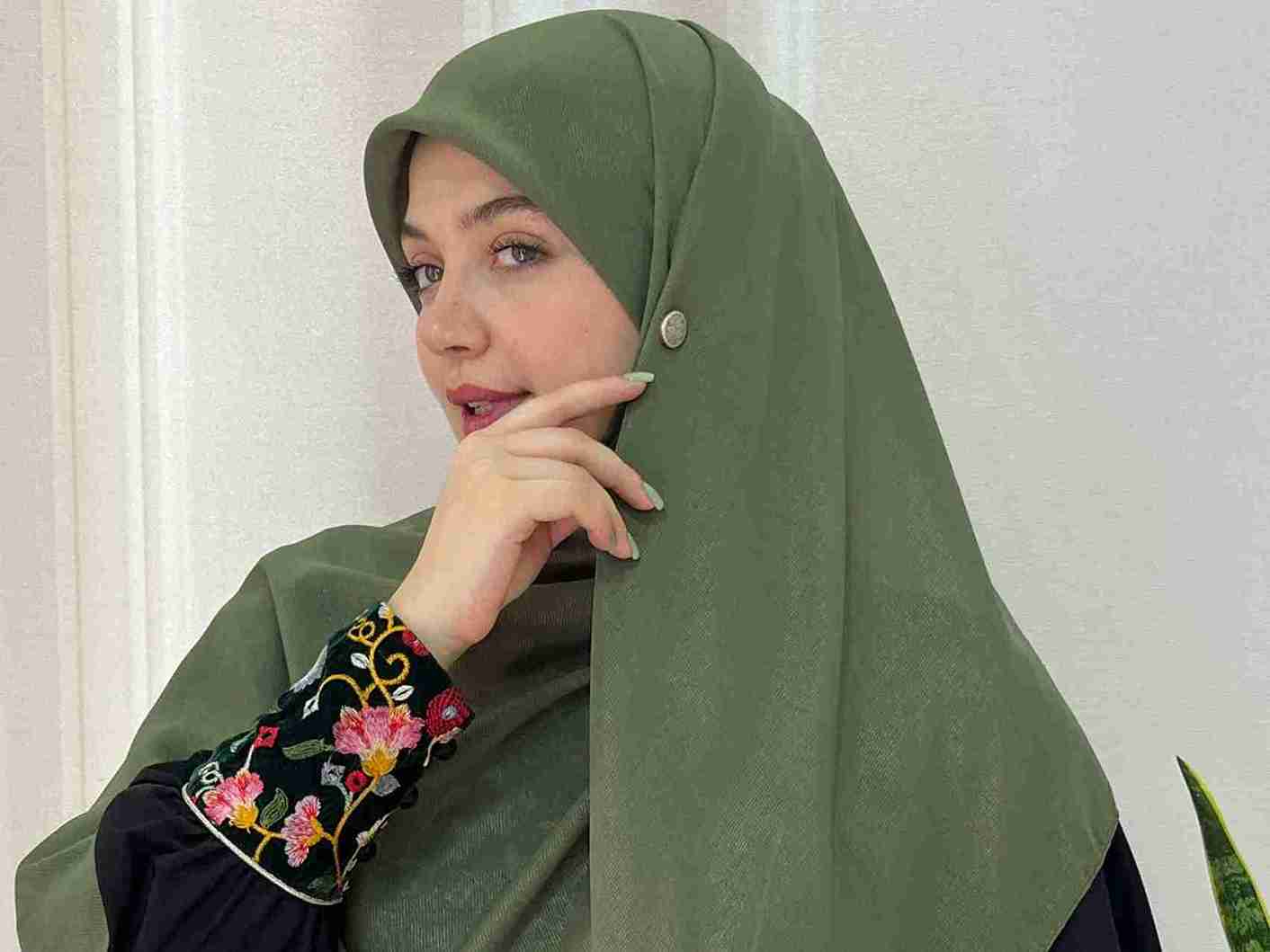 تصویر 5 از معرفی گیره  روسری آهنربایی  + بهترین قیمت خرید عمده